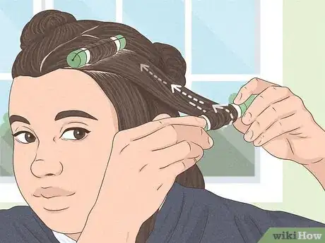 Imagen titulada Perm Short Hair Step 4