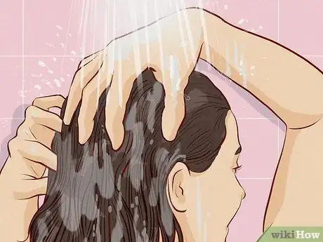 Imagen titulada Apply Perfume Step 3
