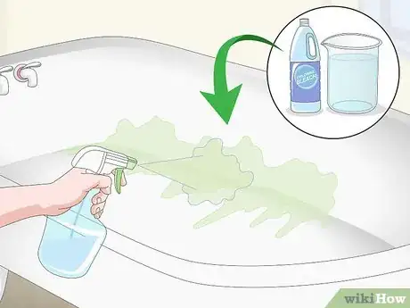 Imagen titulada Clean an Enamel Bathtub Step 6