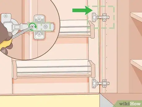 Imagen titulada Adjust Kitchen Cabinet Doors Step 4
