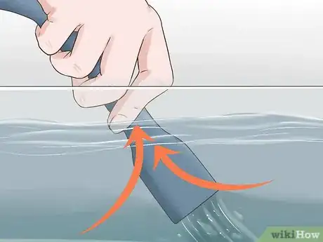 Imagen titulada Clean a Fish Tank With Sand Step 4