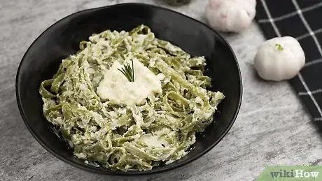 Imagen titulada Make Garlic Cream Sauce Step 21