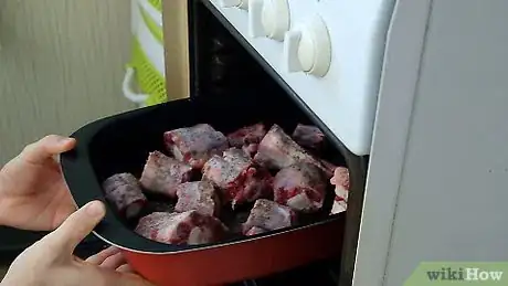 Imagen titulada Cook Oxtails Step 13