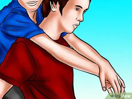 Imagen titulada Give a Piggyback Step 7