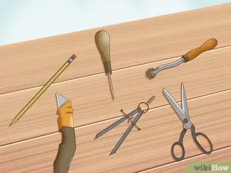 Imagen titulada Make a Knife Sheath Step 3