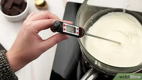 Imagen titulada Dye Chocolate Step 3