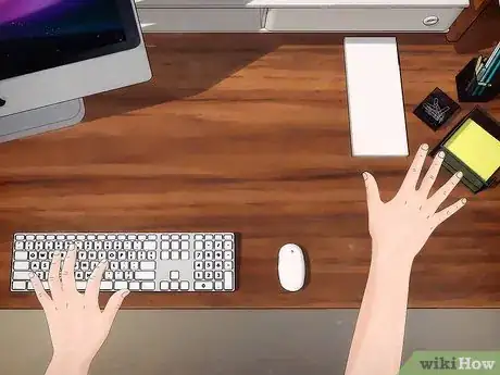 Imagen titulada Organize Your Desk Step 7