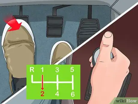 Imagen titulada Drive a Stick Shift Truck Step 11