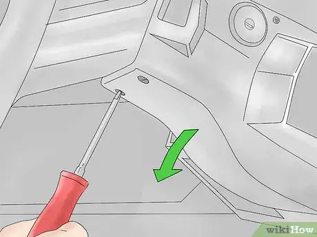 Imagen titulada Hotwire a Car Step 2