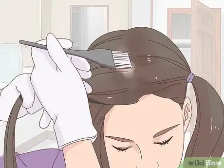 Imagen titulada Dye Your Hair Pink Step 10