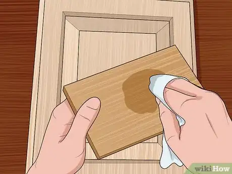 Imagen titulada Clean Unfinished Wood Step 9