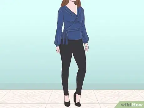 Imagen titulada Dress As a Winter Wedding Guest Step 6