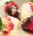 hacer fresas cubiertas de chocolate