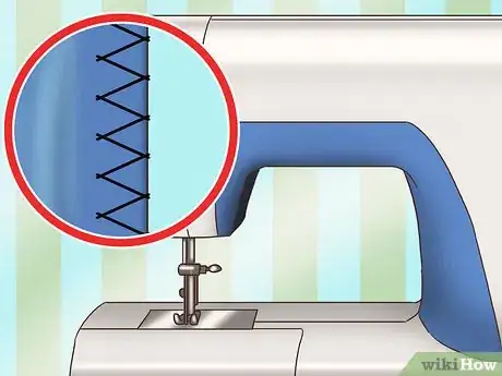Imagen titulada Finish the Edges of a Fleece Blanket Step 2