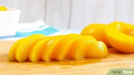 Imagen titulada Make Peach Cobbler Step 22