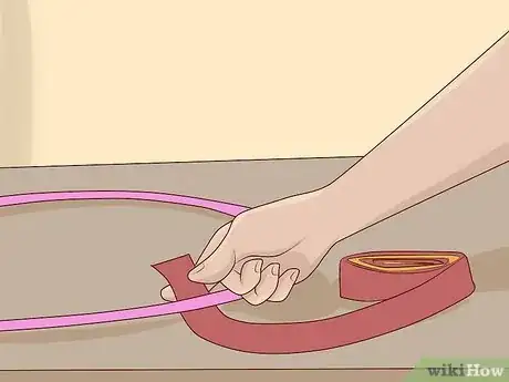 Imagen titulada Decorate With Streamers Step 1