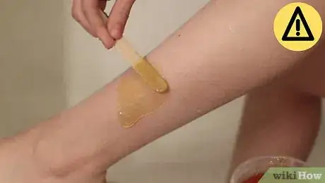Imagen titulada Wax Your Legs Step 3