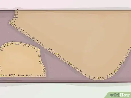 Imagen titulada Make a Cloak Step 8