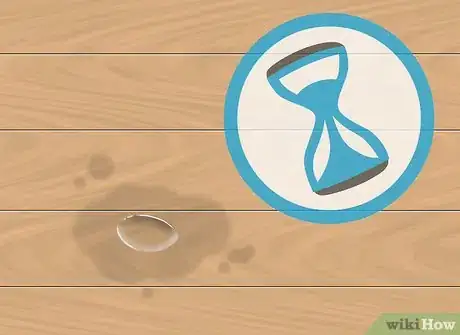 Imagen titulada Remove a Dent from Wood Step 7