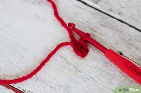 Imagen titulada Crochet a Cat Hat Step 1