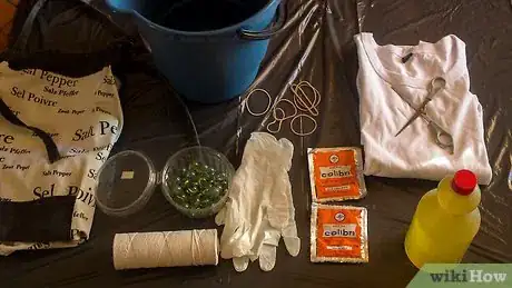Imagen titulada Make Simple Tie Dye Step 1