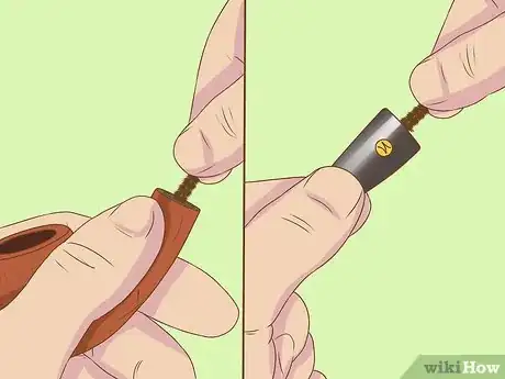Imagen titulada Clean a Wood Pipe Step 1