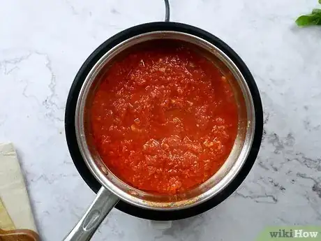 Imagen titulada Make Pepperoni Pizza Step 10