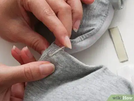 Imagen titulada Repair an Underwire Bra Step 8