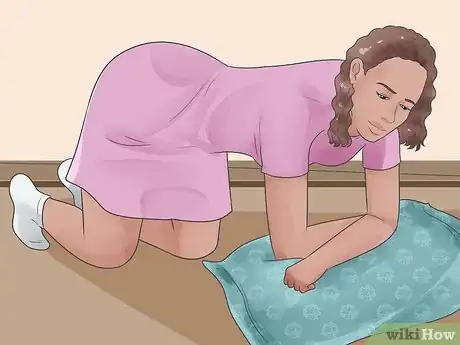Imagen titulada Insert a Pessary Step 10