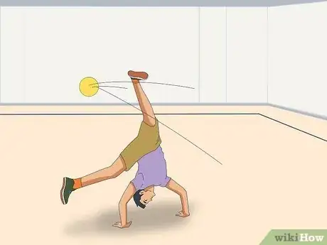 Imagen titulada Be Great at Dodgeball Step 26