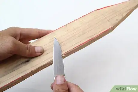 Imagen titulada Make a Wooden Sword Step 8