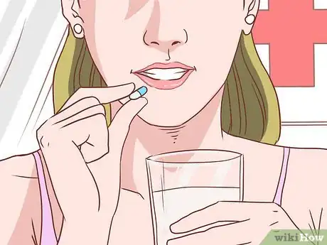 Imagen titulada Stop a Burning Throat Step 1