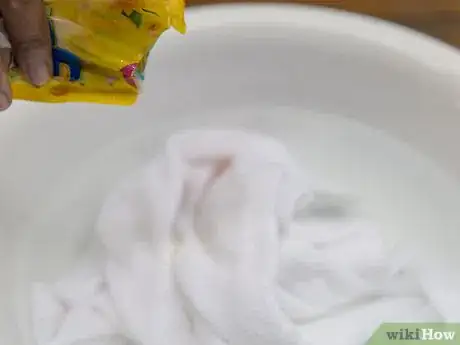 Imagen titulada Soften Towels Step 9
