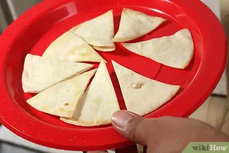 Imagen titulada Make Tortilla Chips Step 19