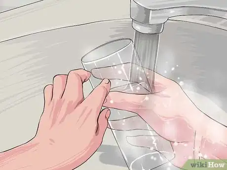 Imagen titulada Remove a Film from Glasses Step 6