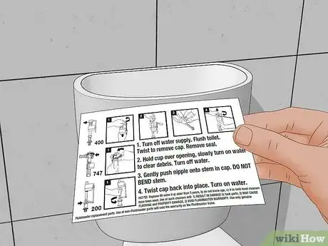 Imagen titulada Replace a Toilet Step 19
