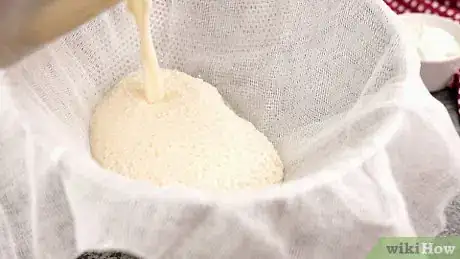 Imagen titulada Make Cottage Cheese Step 6