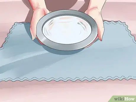 Imagen titulada Set a Table for a Tea Party Step 3