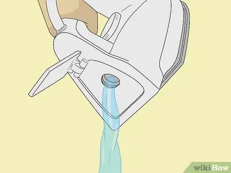 Imagen titulada Clean an Iron with Salt Step 8