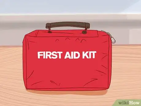 Imagen titulada Treat Mild Hypothermia Step 10