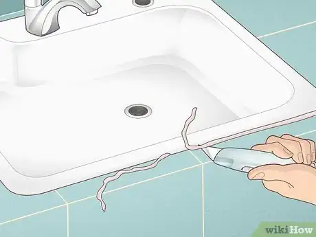 Imagen titulada Remove Caulk Residue Step 9
