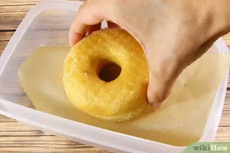 Imagen titulada Keep Donuts Fresh Step 8