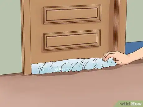 Imagen titulada Survive a Gas Attack Step 5
