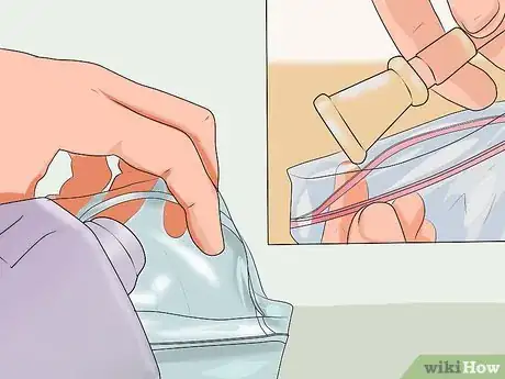 Imagen titulada Use a Water Bong Step 25