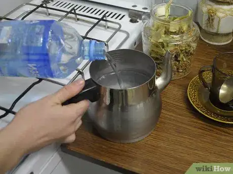 Imagen titulada Make a Decoction Step 3Bullet1