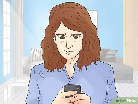 Imagen titulada Why Does My Husband Get Texts from Dating Sites Step 6
