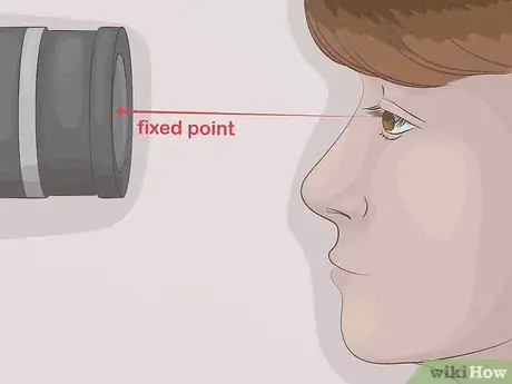 Imagen titulada Photograph the Eye Close Up Step 1