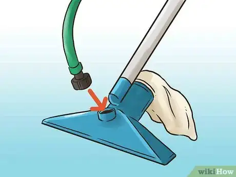 Imagen titulada Clean Your Own Pool Step 5