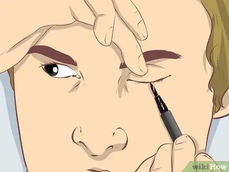 Imagen titulada Apply Eyeliner (Men) Step 7