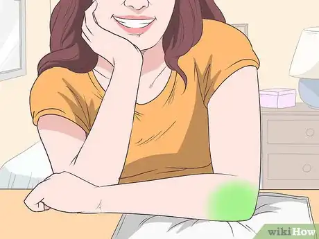 Imagen titulada Heal a Hyperextended Elbow Step 10